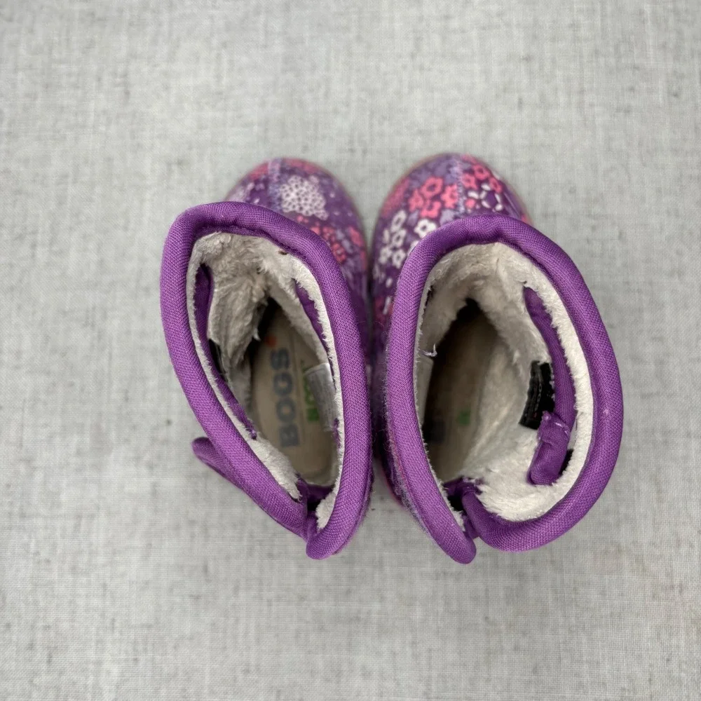 Bogs Baby Boots Purple Pink Floral‎ Print Waterproof Insulated Baby Size 4